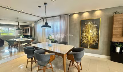 Casa com 3 quartos à venda na Avenida Dona Rosalina, 1269, Igara, Canoas, 180 m2 por R$ 939.000
