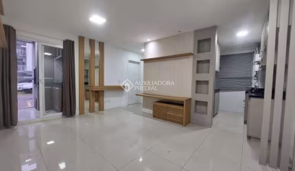 Apartamento com 2 quartos à venda na Rua Henrique Stefani, 1041, Igara, Canoas, 56 m2 por R$ 296.800