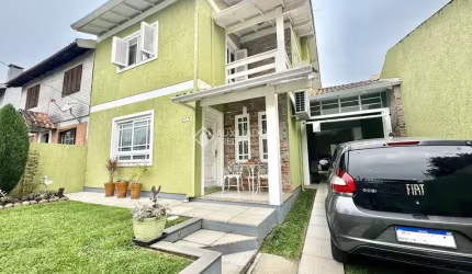 Casa com 3 quartos à venda na Rua Doutor Alfredo Angelo Filho, 417, Igara, Canoas, 142 m2 por R$ 910.000