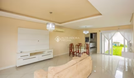 Casa com 3 quartos à venda na Rua Bélgica, 175, Marechal Rondon, Canoas, 240 m2 por R$ 1.299.900