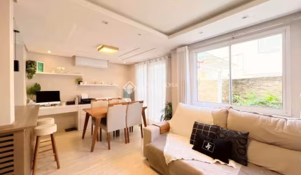 Casa em condomínio fechado com 3 quartos à venda na Avenida Açucena, 650, Moinhos De Vento, Canoas, 156 m2 por R$ 849.900