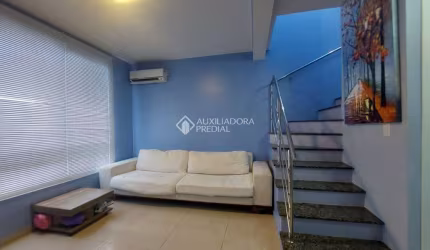 Casa com 2 quartos à venda na Rua José Marques Viana, 33, São José, Canoas, 78 m2 por R$ 365.000