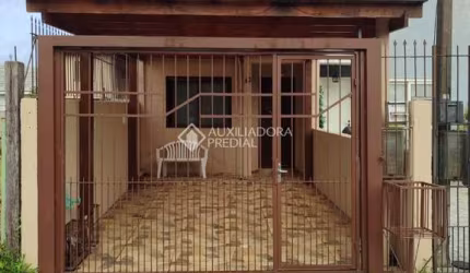 Casa com 2 quartos à venda na Rua Waldemar Silva de Souza, 42, São José, Canoas, 70 m2 por R$ 279.900
