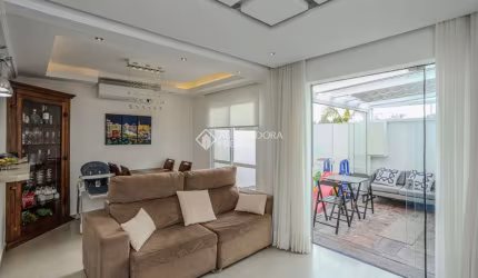 Casa em condomínio fechado com 3 quartos à venda na Avenida Açucena, 650, Estância Velha, Canoas, 182 m2 por R$ 969.900