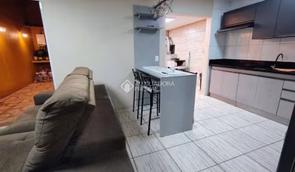 Casa em condomínio fechado com 2 quartos à venda na Irmã Maria Hiltgardis, 376, Olaria, Canoas, 54 m2 por R$ 350.000