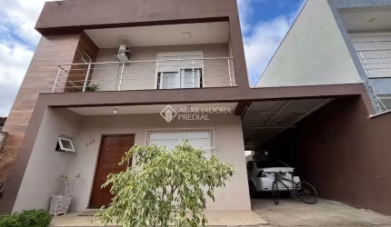 Casa com 3 quartos à venda na Da Erva Matte, 819, Igara, Canoas, 130 m2 por R$ 720.000