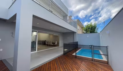 Casa com 3 quartos à venda na Rua Doutor João César, 31, Estância Velha, Canoas, 213 m2 por R$ 1.690.000