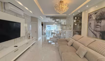 Casa em condomínio fechado com 3 quartos à venda na Avenida Farroupilha, 6900, Igara, Canoas, 214 m2 por R$ 2.200.000