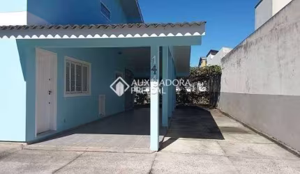 Casa com 6 quartos à venda na Avenida das Pitangueiras, 1445, Daniela, Florianópolis, 200 m2 por R$ 1.411.000