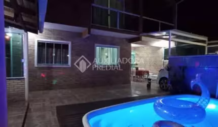 Casa com 2 quartos à venda na Servidão Kauri, 178, Tapera, Florianópolis, 136 m2 por R$ 600.000