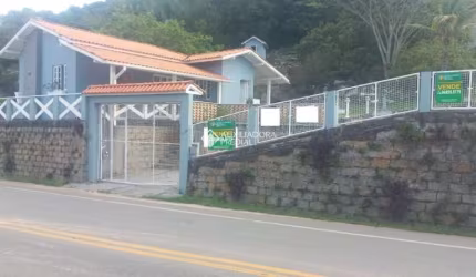Casa com 2 quartos à venda na Rodovia Francisco Thomaz dos Santos, 1862, Morro das Pedras, Florianópolis, 80 m2 por R$ 1.100.000