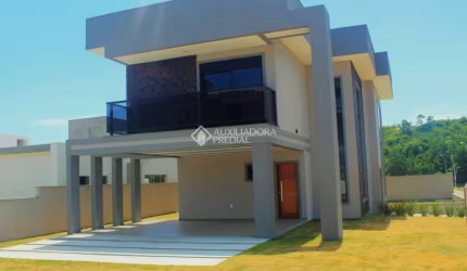 Casa em condomínio fechado com 4 quartos à venda na Avenida Red Park, 42, São João do Rio Vermelho, Florianópolis, 419 m2 por R$ 1.649.000