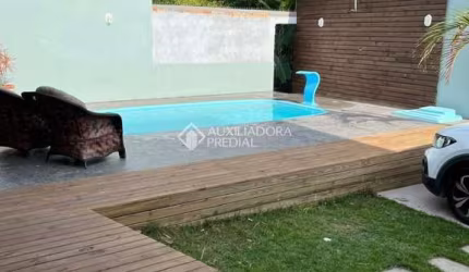 Casa com 4 quartos à venda na Servidão João Sinfronio Pereira, 468, Rio Tavares, Florianópolis, 180 m2 por R$ 1.300.000
