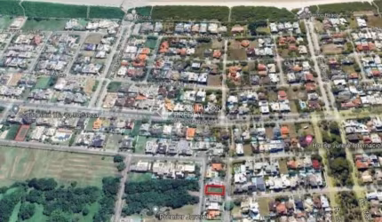 Terreno em condomínio fechado à venda na Rua das Guaracemas, 166, Jurerê Internacional, Florianópolis, 360 m2 por R$ 2.700.000