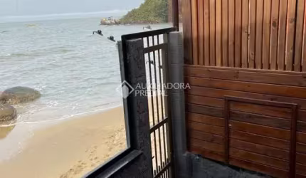 Casa com 3 quartos à venda na Nelson Juvêncio Rosa, 1002, Guaporanga, Biguaçu, 264 m2 por R$ 1.300.000