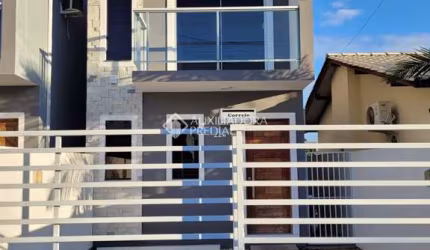 Casa com 2 quartos à venda na Servidão David José Bastos, 22, São João do Rio Vermelho, Florianópolis, 88 m2 por R$ 461.000