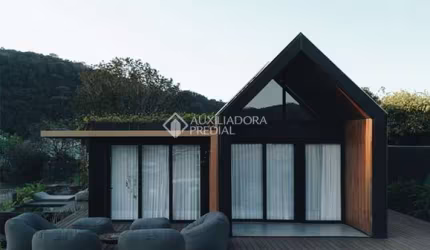 Casa com 2 quartos à venda na Rodovia Doutor Antônio Luiz Moura Gonzaga, 3156, Rio Tavares, Florianópolis, 220 m2 por R$ 2.200.000
