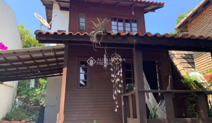 Casa com 1 quarto à venda na Condomínio Porto da Lagoa, 15, Lagoa da Conceição, Florianópolis, 52 m2 por R$ 350.000