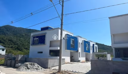 Casa com 3 quartos à venda na Rodovia Baldicero Filomeno, 2, Ribeirão da Ilha, Florianópolis, 167 m2 por R$ 995.000