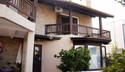 Casa com 4 quartos à venda na Rua Bosque das Aroeiras, 280, Campeche, Florianópolis, 310 m2 por R$ 2.660.000