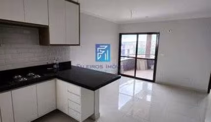 Apartamento Reformado no Centro à Venda