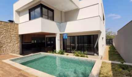 Casa à venda em Condomínio Alphaville 2 com 3 suítes