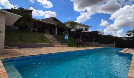 Casa Térrea  à venda no Condomínio Royal Park