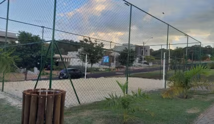 Lote à venda no Condomínio Terras de San Tiago