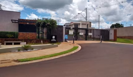 Terreno à Venda no Quintas de São José