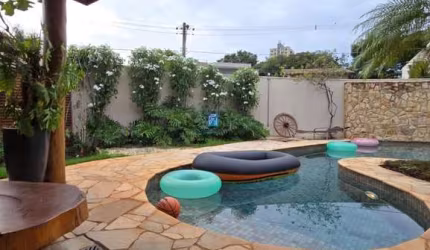 Lindo sobrado à venda na Zona Sul de Ribeirão!