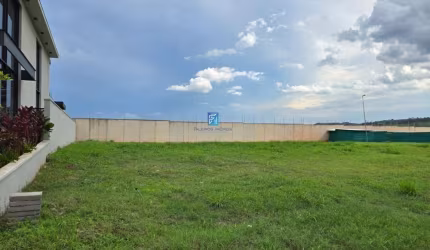 Terreno a venda com 318 m² no Condomínio Vivendas da Mata
