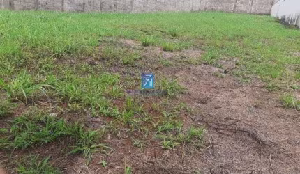 Terreno a venda com 584 m² no Condomínio Villa Florença Bonf