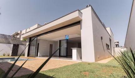 Casa Térrea a venda - Condomínio Alphaville I - Zona Sul