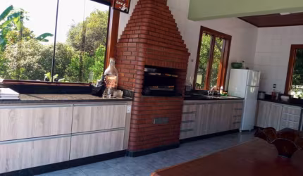 Casa com 4 quartos à venda em Belo Horizonte