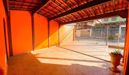 Casa com 3 quartos à venda em Contagem