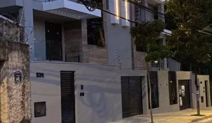 Casa de Condomínio com 5 quartos à venda em Vespasiano