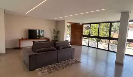Casa com 5 quartos à venda em Belo Horizonte