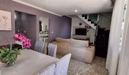 Casa Geminada com 3 quartos à venda em Belo Horizonte
