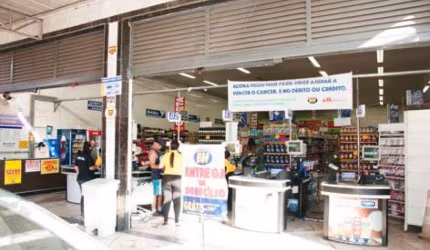 Loja / Salão / Ponto Comercial para alugar em Ribeirão Das Neves