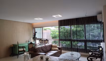 Apartamento 3 quartos para vender no Leblon Quadra da Praia, Rua General Urquiza.