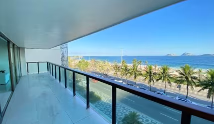 Apartamento com Vista Frontal Praia de Ipanema à venda com 4 Quartos, 2 Vagas e 260m².