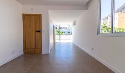 Cobertura Linear no Bairro Peixoto à venda com 3 Quartos, 1 Vaga na Escritura e 237m².
