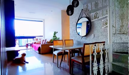 Cobertura Duplex Reformada à venda com 2 Suítes, 2 Banheiros e 164m².