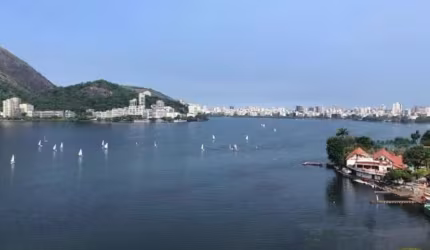 Apartamento vista Cristo e lagoa à venda com 3 Quartos, 3 Banheiros e 100m².