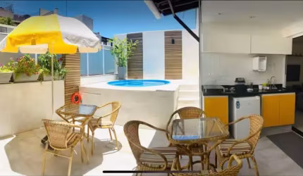 Cobertura à venda localizado na Rua Assis Brasil, 4 Quartos; 2 suites; 2 Vagas. Copacabana, Zona sul, RJ