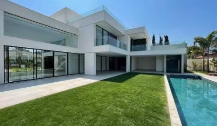 Casa Duplex Alto Luxo de1100m² e com 5 Suítes à venda no Condomínio Malibu Barra da Tijuca