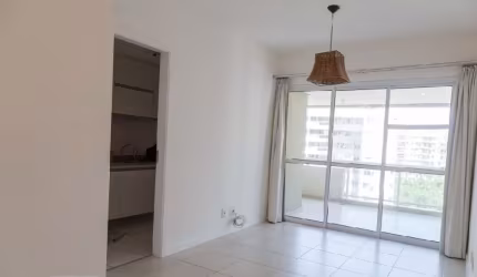 Apartamento à venda localizado na Avenida Di Cavalcanti, 2 Quartos; 1 suite; 1 Vaga. Condomínio Vitality SPA, Barra da Tijuca