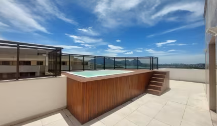 Cobertura 4 quartos à venda na Barra da Tijuca Frontal lagoa, 4 Quartos; 2 suites; 3 Vagas.