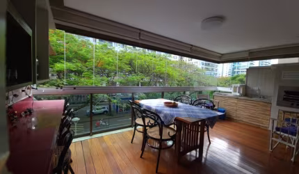 Apartamentos com 4 quartos para vender na Barra da Tijuca, Condomínio Península Gauguin, 4 quartos; 2 suites; 2 vagas; localizado na Avenida dos Flamboyants da Peninsula.