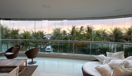 Apartamento Reformado com 4 Suítes à venda no Les Residence de Mônaco.